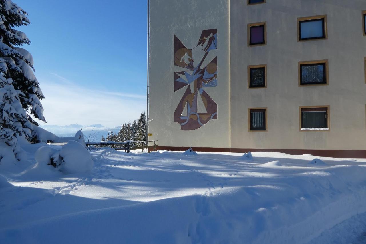 Apartment Gerlitzen Ossiachersee - Haus Enzian เทรฟเฟน ภายนอก รูปภาพ