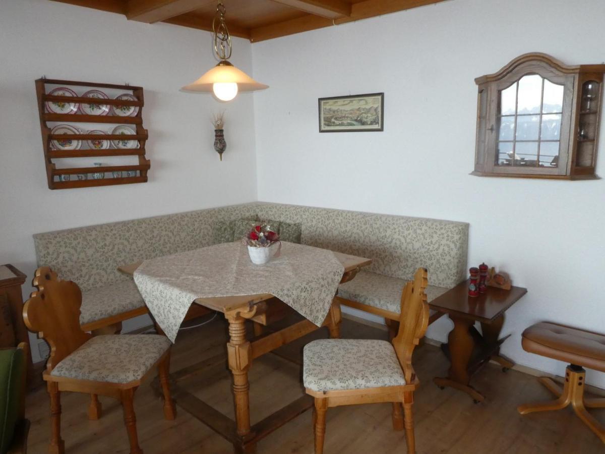 Apartment Gerlitzen Ossiachersee - Haus Enzian เทรฟเฟน ภายนอก รูปภาพ